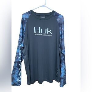 Huk Performance Fishing Men’s XL Gray Long Sleeve Quick Dry Shirt Top.
